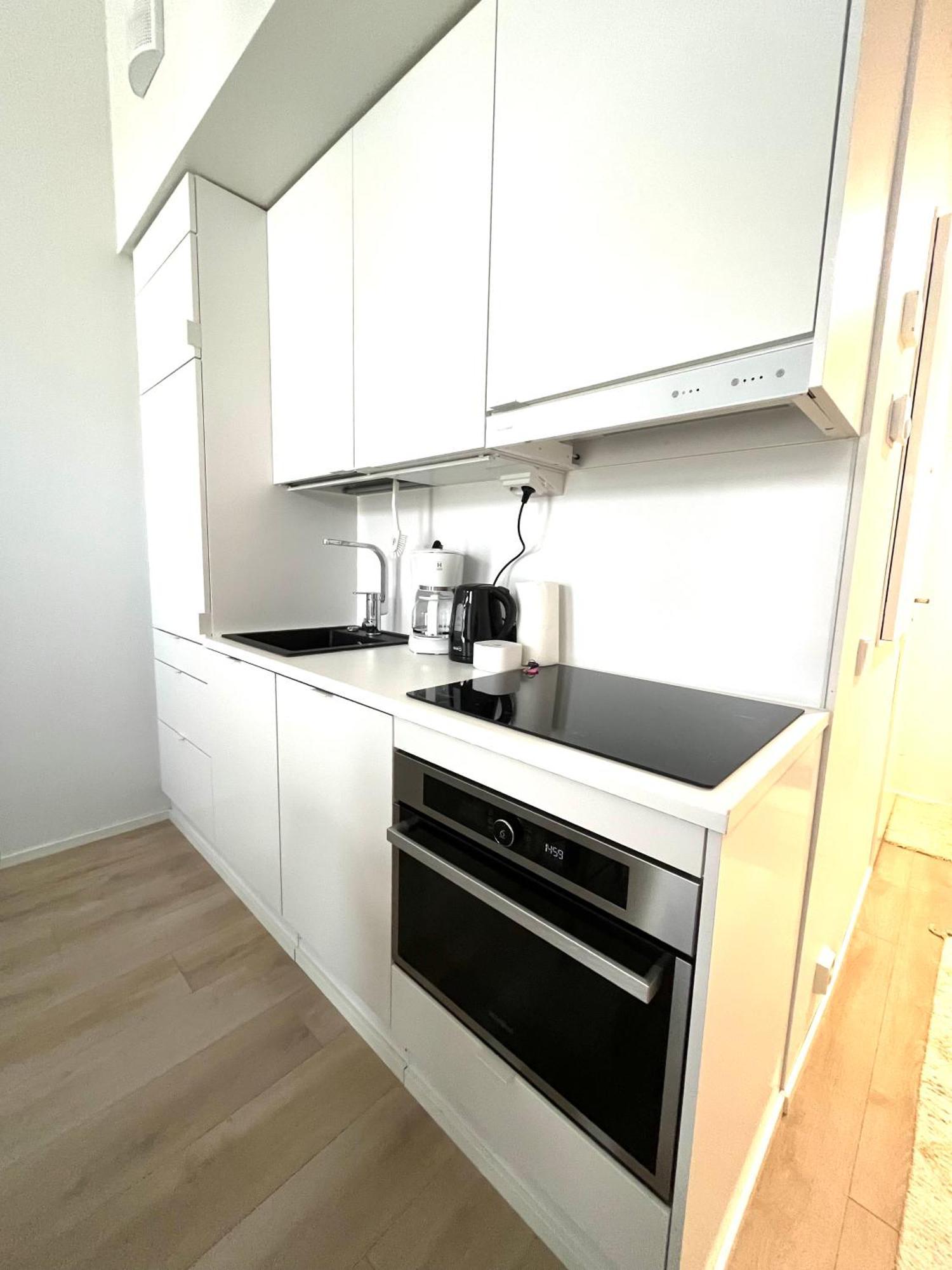 Scandinavian Loft 1Br Apartment Near City Centre Турку Екстериор снимка